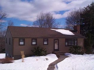 207 Carmen Hill Rd, New Milford, CT 06776