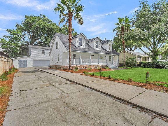 3rd image of 2142 Gulf Dr