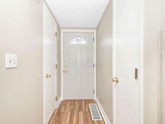 4th image of 214 Charring Cross Dr S #3