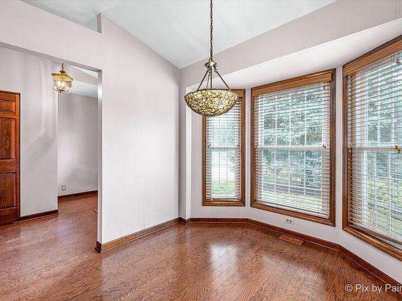 5th image of 224 Lorraine Cir Unit 224