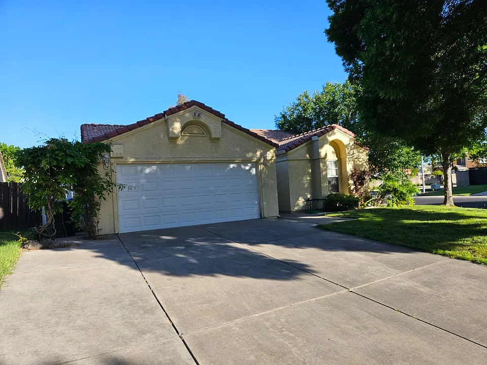 221 Rector Ln