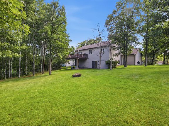 3rd image of 14575 Inglewood Dr