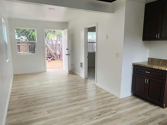 4th image of 3777 37th St #4