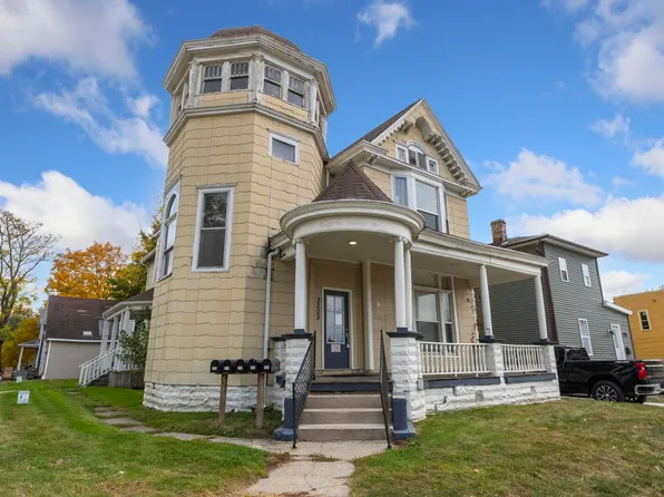 2205 Broadway, Fort Wayne, IN 46802