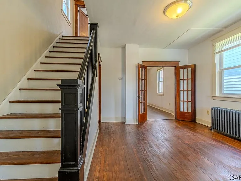 222 Strayer St — Photo 8