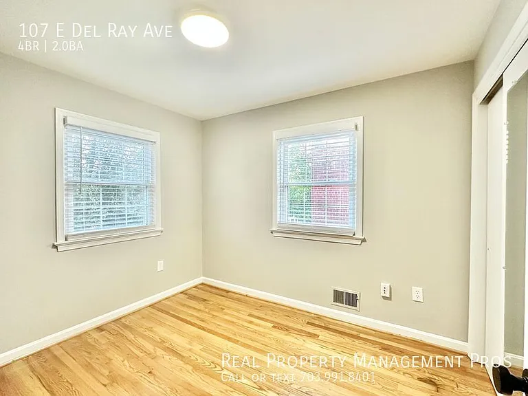 107 E Del Ray Ave — Photo 21