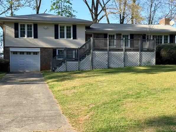 1370 Oakmont Dr, Acworth, GA 30102