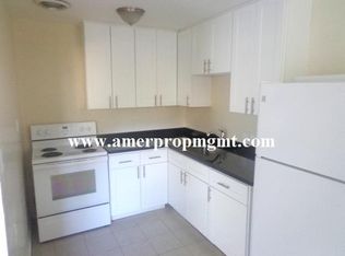 2545 28th St APT 3, Sacramento, CA 95818