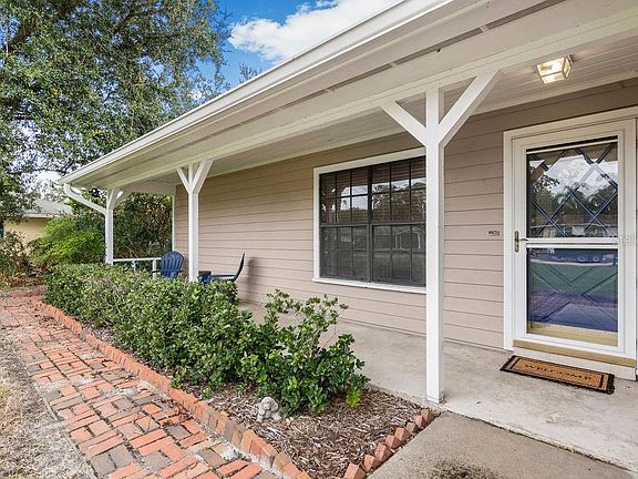 5th image of 2471 Island Dr