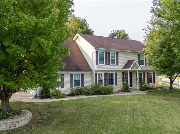 1327 Easton Ct, Liberty, MO 64068