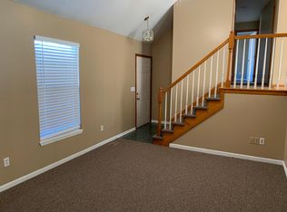 17470 S Ingrid St, Gardner, KS 66030