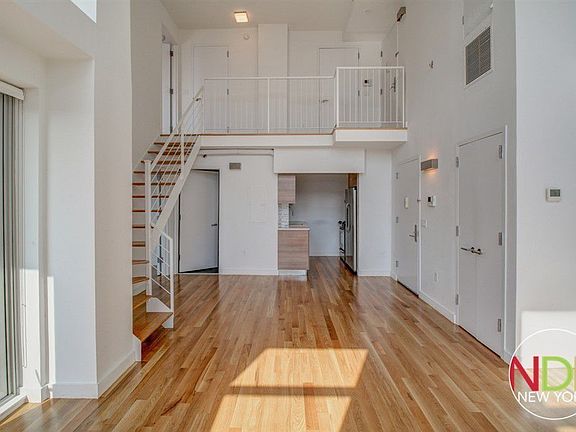 4th image of 339 Greene Ave APT 10E
