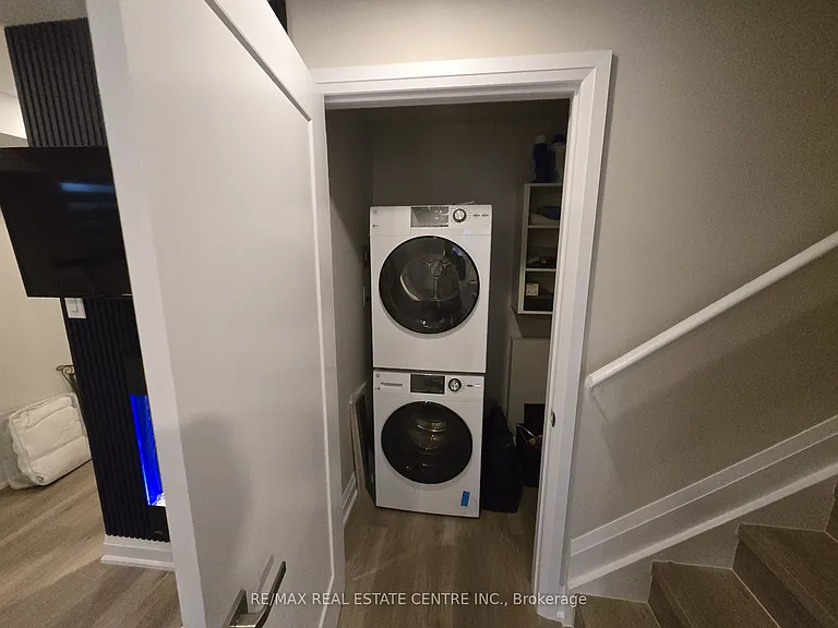 1412 Rose Way #BASEMENT — Photo 32