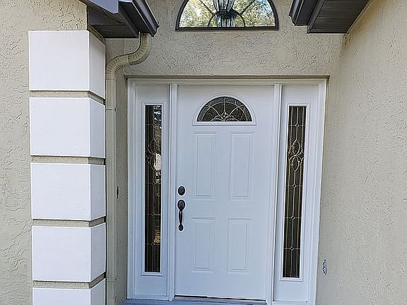 2nd image of 4234 NE 32nd Cir