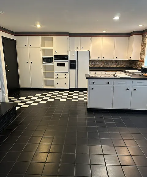 1508 Longs Peak Ave #1 — Photo 7