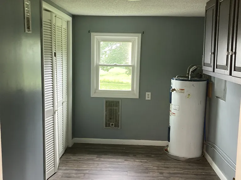 1305 Rapids Rd — Photo 5