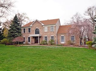 3 Warwick Rd, Flanders, NJ 07836