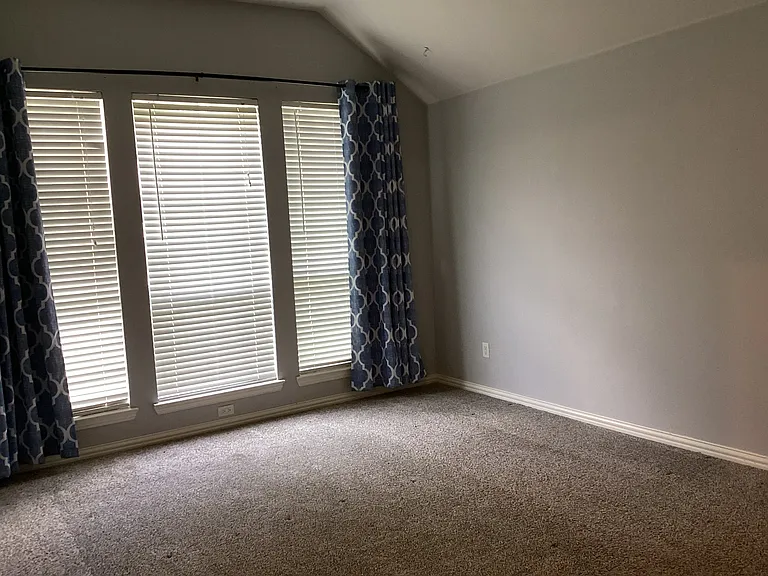 9121 Rose Ct — Photo 19