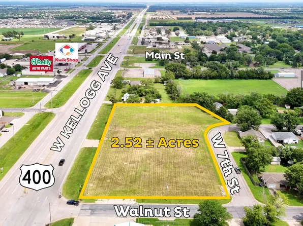 20611 W Kellogg Dr, Goddard, KS 67052
