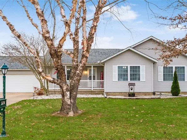 6140 Arnies Dr, Nashport, OH 43830