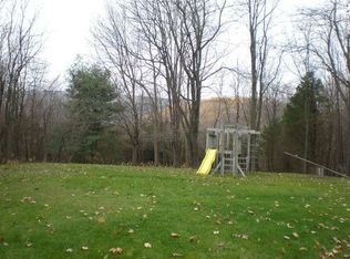 7 Ridgeview Ter, Brookfield, CT 06804