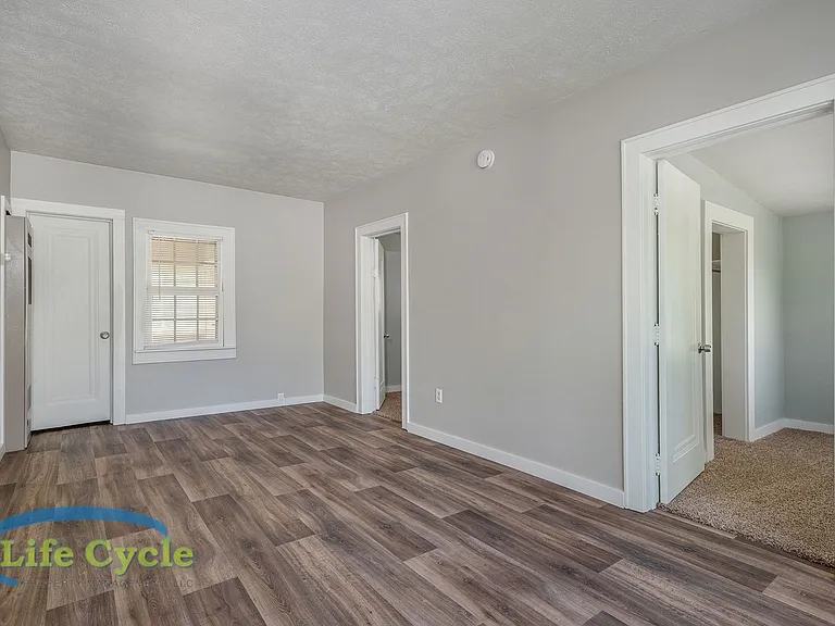 1314 Beechwood St NE — Photo 12