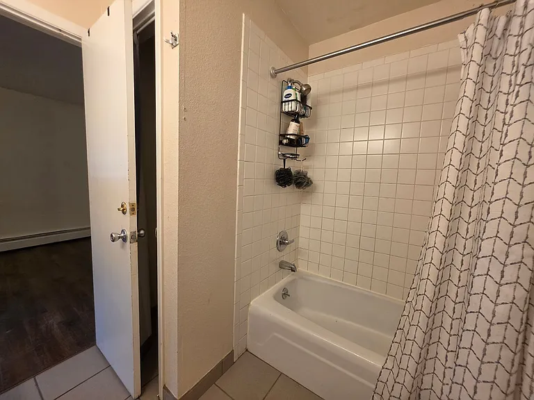 1065 University Ave #115 — Photo 11