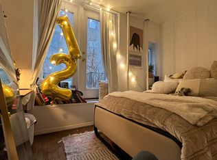 530 W 46th St APT 2E, New York, NY 10036