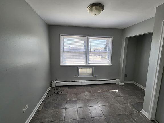3rd image of 1425 E 156th St #2E