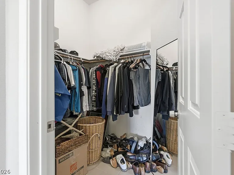 1812 Snow Spring Ln — Photo 27