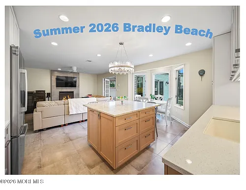 202 2nd Ave Photo 1