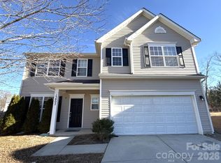 13802 Plowdon Ct, Charlotte, NC 28215