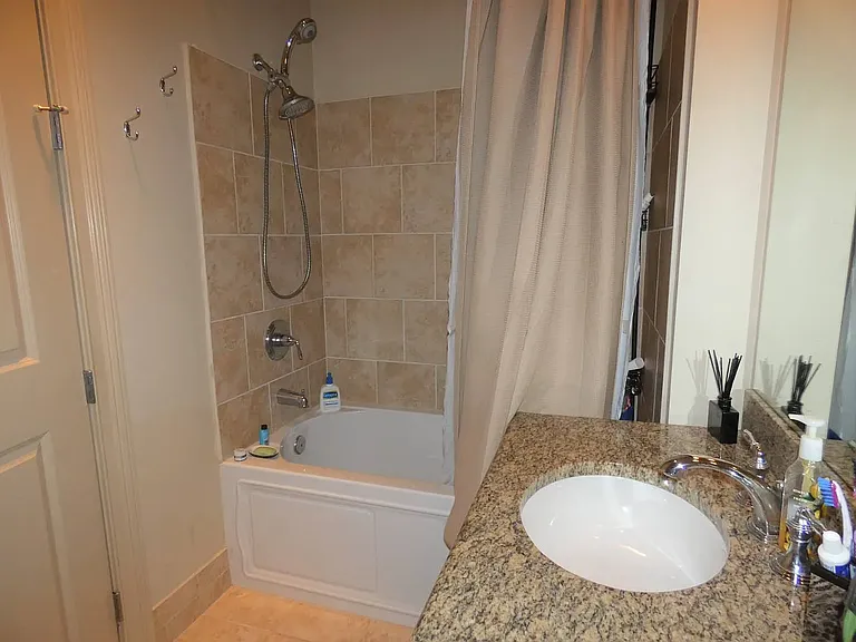 1201 Canal St #569 — Photo 21