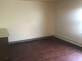 8432 W Lisbon Ave, 1