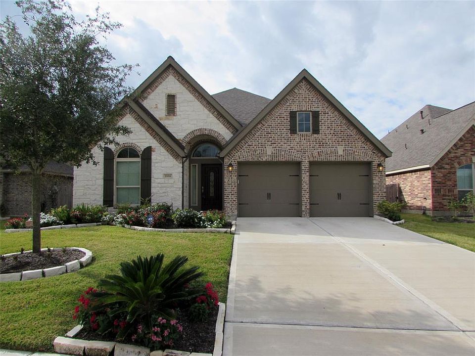1st image of 2906 Thornbridge Bend Ct