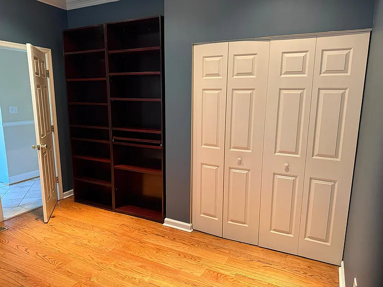 10225 Tamarack Dr — Photo 84