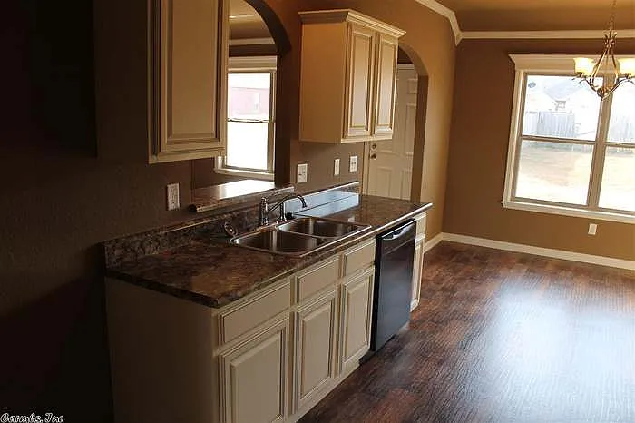 159 Harvick Cir — Photo 8