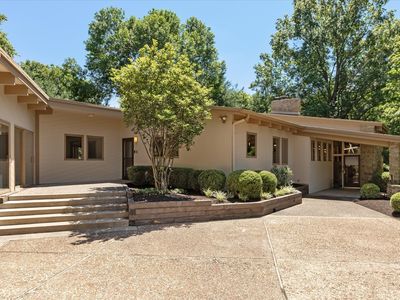 4185 E Main St, Carmel, IN, 46033
