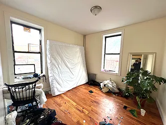 Rented by MADEHOME
