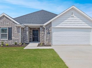 359 Smith St, West Fork, AR 72774