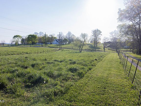4th image of 55 Kay Miller Ln
