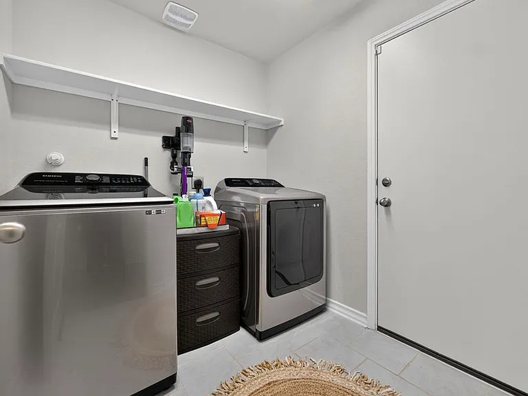 13512 Boothe Grv — Photo 12