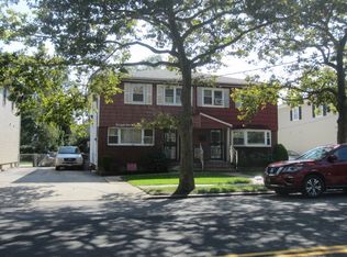 254-12 147th Ave, Rosedale, NY 11422