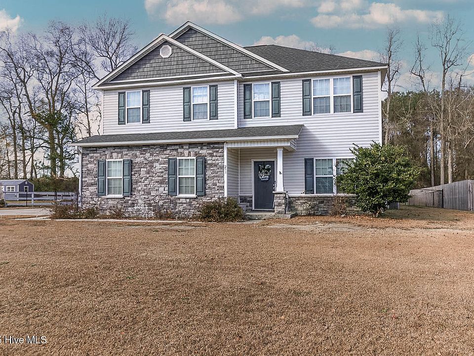 203 Knob Hill Drive, Pikeville, NC 27863 | Zillow