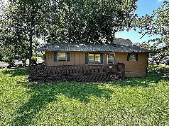 3rd image of 3412 Householder St