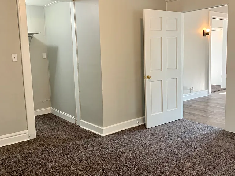 1018 Rockhill St #1 — Photo 14