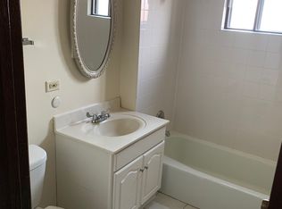 15711 Terrace Dr #2, Oak Forest, IL 60452