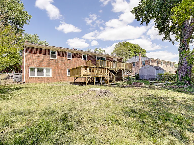 6417 Kaine Dr — Photo 44