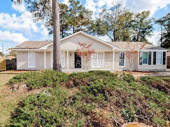 134 Sycamore Ct, Columbus, GA 31906