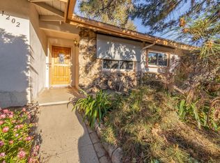 1202 El Monte Dr, Simi Valley, CA 93065